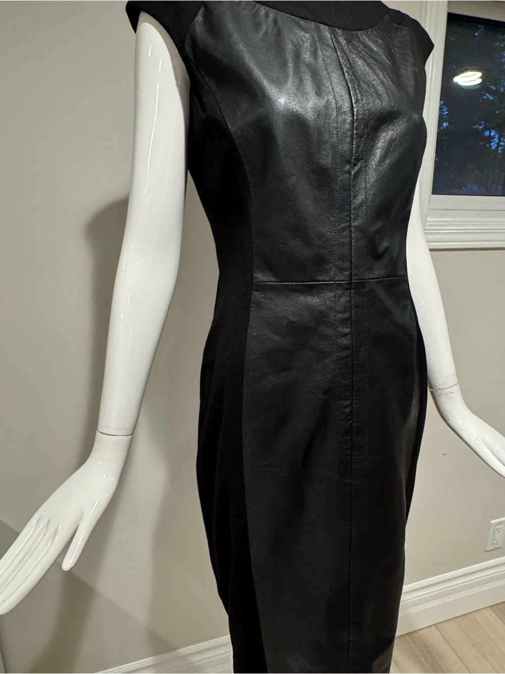 Danier Genuine Leather Sheath Dress Black Size Small - Picture 3 of 10